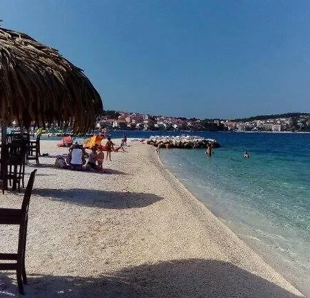 Apartment Julia Trogir Exterior photo